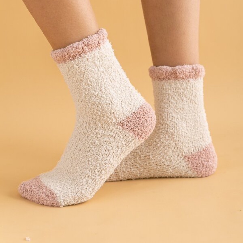 Cozy Fuzzy Socks 5 pack Set Minimalist - Picture 3 of 5